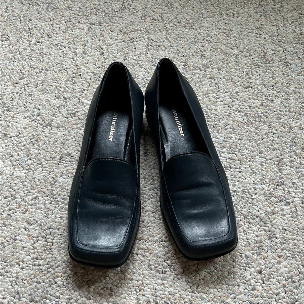 Naturalizer women’s leather loafers